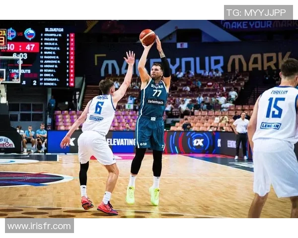 冰岛队在欧洲杯精彩表现集锦回顾与战术分析