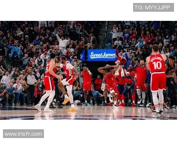 火箭队与快船队激战正酣360体育直播精彩瞬间回顾与分析